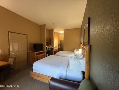 Incredible Investment Opportunity at Wilderness at the Smokies on Sevierville Golf Club in Tennessee - for sale on GolfHomes.com, golf home, golf lot