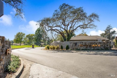 Beautiful Silverado Resort end unit located on the 15th hole on Silverado Country Club and Resort in California - for sale on GolfHomes.com, golf home, golf lot