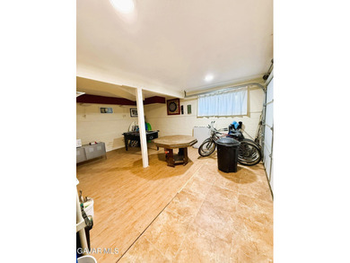 Location... Location... Location, this beautifully 3 bedroom, 2 on Big Bear Mountain Ski and Golf Resort in California - for sale on GolfHomes.com, golf home, golf lot