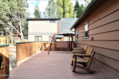 Location... Location... Location, this beautifully 3 bedroom, 2 on Big Bear Mountain Ski and Golf Resort in California - for sale on GolfHomes.com, golf home, golf lot