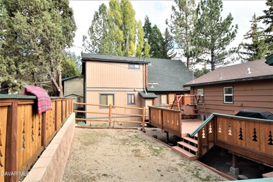 Location... Location... Location, this beautifully 3 bedroom, 2 on Big Bear Mountain Ski and Golf Resort in California - for sale on GolfHomes.com, golf home, golf lot