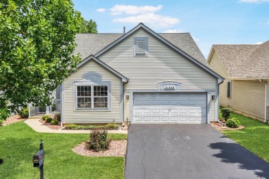 Welcome to this beautiful, move-in ready RANCH home set on a on The Links at Carillon in Illinois - for sale on GolfHomes.com, golf home, golf lot