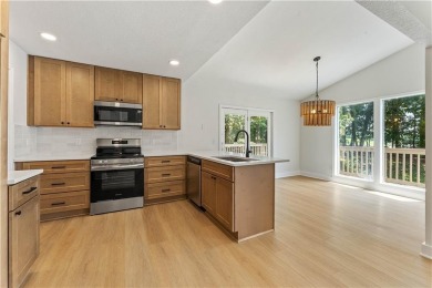 Fully Remodeled Gem Near Metfield Golf  NWA Trails is waiting on Bella Vista - Metfield Golf Complex and Country Club in Arkansas - for sale on GolfHomes.com, golf home, golf lot