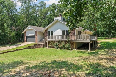 Fully Remodeled Gem Near Metfield Golf  NWA Trails is waiting on Bella Vista - Metfield Golf Complex and Country Club in Arkansas - for sale on GolfHomes.com, golf home, golf lot