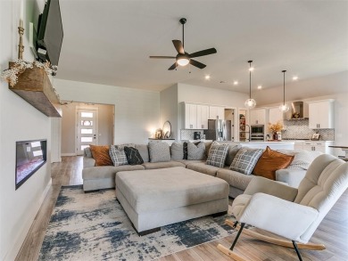 The neighborhood includes a pool, a golf course, a restaurant on Winter Creek Golf and Social Club in Oklahoma - for sale on GolfHomes.com, golf home, golf lot