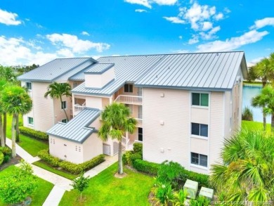 Desirable first floor 2/2 in the sought after Tennis Villas! on Ocean Club At the Hutchinson Island Beach Resort in Florida - for sale on GolfHomes.com, golf home, golf lot