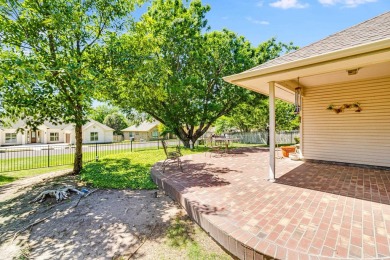 UPDATED INTERIOR PAINT WAS COMPLETED IN APRIL.This beautifully on Hidden Falls Golf Club in Texas - for sale on GolfHomes.com, golf home, golf lot