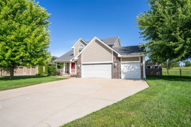Welcome home to this beautiful 5 bed, 4 bath, well maintained on Copper Creek Golf Course in Iowa - for sale on GolfHomes.com, golf home, golf lot