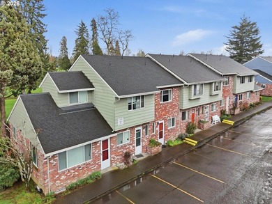 Golf course frontage and opportunity meet in this 2 bedroom, 1.5 on Gresham Golf Course in Oregon - for sale on GolfHomes.com, golf home, golf lot