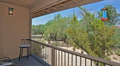 Lovely light and bright 2 bed/2bath corner, upstairs condominium on Oro Valley Country Club in Arizona - for sale on GolfHomes.com, golf home, golf lot