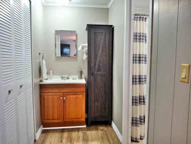 Beautiful 2BR/2BA Turn-Key Home in Rolling Greens Village on Rolling Greens Executive Golf Community in Florida - for sale on GolfHomes.com, golf home, golf lot