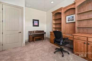 Welcome to your dream home on the green! This beautifully custom on BanBury Golf Club in Idaho - for sale on GolfHomes.com, golf home, golf lot