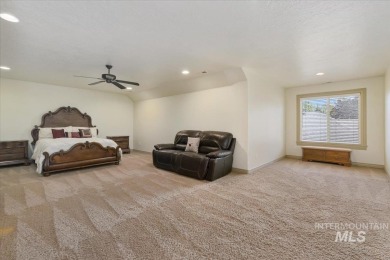 Welcome to your dream home on the green! This beautifully custom on BanBury Golf Club in Idaho - for sale on GolfHomes.com, golf home, golf lot