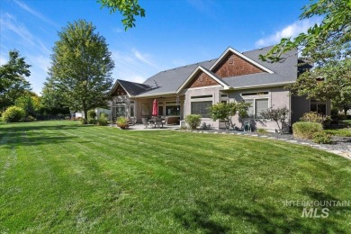 Welcome to your dream home on the green! This beautifully custom on BanBury Golf Club in Idaho - for sale on GolfHomes.com, golf home, golf lot