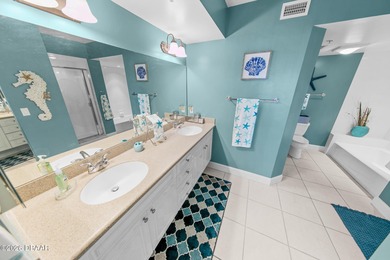 PENTHOUSE floor with PARTIAL OCEAN VIEW, FULL INTRACOASTAL on Harbour Village Golf and Yacht Club in Florida - for sale on GolfHomes.com, golf home, golf lot