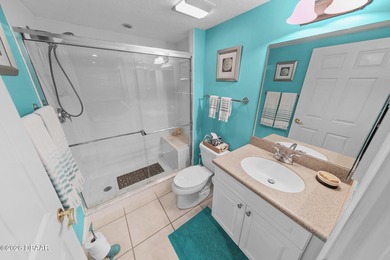 PENTHOUSE floor with PARTIAL OCEAN VIEW, FULL INTRACOASTAL on Harbour Village Golf and Yacht Club in Florida - for sale on GolfHomes.com, golf home, golf lot