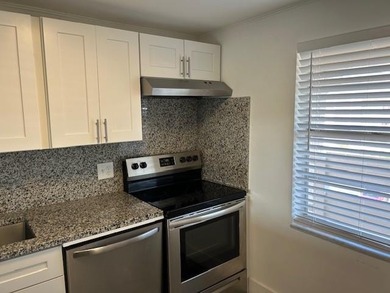 Spacious 2BR/2BA condo in the peaceful 55+ community of Oriole on Oriole Golf and Tennis Club in Florida - for sale on GolfHomes.com, golf home, golf lot