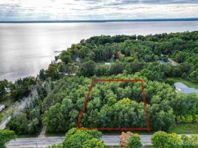 This phenomenal building site sits just a stones throw away from on Indian Lake Golf and Country Club in Michigan - for sale on GolfHomes.com, golf home, golf lot