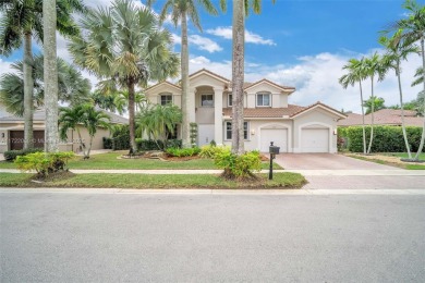 Oversize backyard with Serene private patio. Welcome to the LARK on Weston Hills Country Club in Florida - for sale on GolfHomes.com, golf home, golf lot