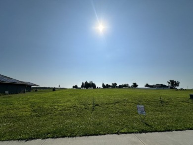 Beautiful building site right on the Fairview Hills Golf Course! on Fairview Country Club in Iowa - for sale on GolfHomes.com, golf home, golf lot