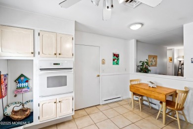 This spacious Baronet model offers 2 bedrooms, 1 bath, 1 car on Greenbriar Woodlands in New Jersey - for sale on GolfHomes.com, golf home, golf lot