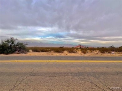 Welcome to 9136 N Concho Dr, located in the sought-after Valle on Valle Vista Golf Course in Arizona - for sale on GolfHomes.com, golf home, golf lot