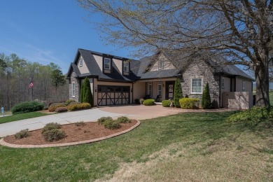 Here is that move in ready home, beautifully done and kept which on The Clubs at Cherokee Valley Golf Course in South Carolina - for sale on GolfHomes.com, golf home, golf lot
