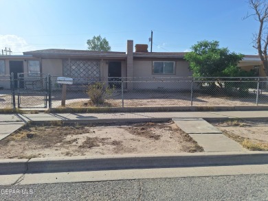 Home centrally located, in a Quiet and established neighborhood on Ascarate Municipal Golf Course in Texas - for sale on GolfHomes.com, golf home, golf lot