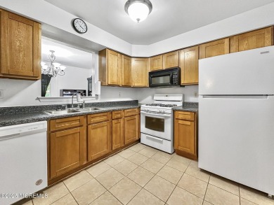 Lovely lower level with garage in Raintree Community, Enjoy easy on Raintree Golf Course in New Jersey - for sale on GolfHomes.com, golf home, golf lot
