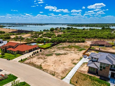 Build your luxury dream home on one of the few lots remaining in on Bentwood Country Club in Texas - for sale on GolfHomes.com, golf home, golf lot