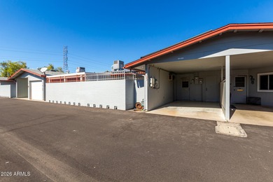 Seller prefers an as-is sale. This charming and well-maintained on Sun City Lakes West and East in Arizona - for sale on GolfHomes.com, golf home, golf lot