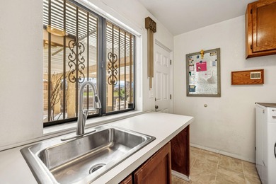 Welcome to this spacious 1,792 sq ft manufactured home situated on Ivey Ranch Country Club in California - for sale on GolfHomes.com, golf home, golf lot