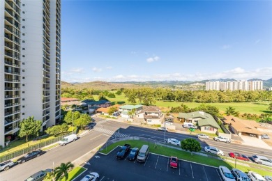 RENOVATED 2 bedroom, 1 bath, 1 parking condo in Salt Lake.  The on Honolulu Country Club in Hawaii - for sale on GolfHomes.com, golf home, golf lot