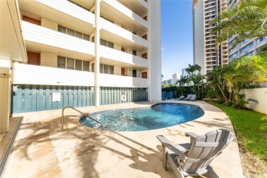 RENOVATED 2 bedroom, 1 bath, 1 parking condo in Salt Lake.  The on Honolulu Country Club in Hawaii - for sale on GolfHomes.com, golf home, golf lot