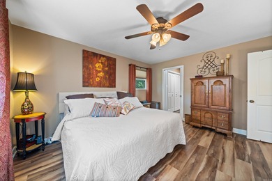 Full of personality and charm, this Diamondhead 2 bed 2.5 bath on Diamondhead Golf and Country Club in Arkansas - for sale on GolfHomes.com, golf home, golf lot