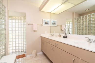 This is one of the most desirable locations in Spanish Wells. It on Spanish Wells Golf and Country Club in Florida - for sale on GolfHomes.com, golf home, golf lot