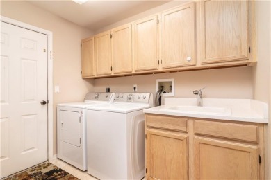 This is one of the most desirable locations in Spanish Wells. It on Spanish Wells Golf and Country Club in Florida - for sale on GolfHomes.com, golf home, golf lot