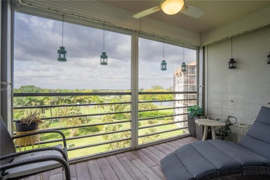 Beautifully remodeled 2/2 condo located in the desirable Park on Pembroke Lakes Golf Club in Florida - for sale on GolfHomes.com, golf home, golf lot