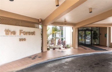 Beautifully remodeled 2/2 condo located in the desirable Park on Pembroke Lakes Golf Club in Florida - for sale on GolfHomes.com, golf home, golf lot