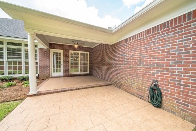 Beautiful and move in ready in desirable Maple Ridge on Maple Ridge Golf Club in Georgia - for sale on GolfHomes.com, golf home, golf lot
