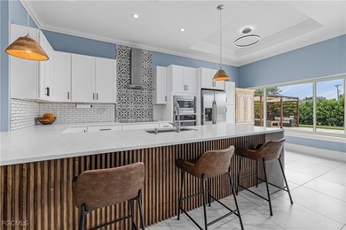 UNDER MARKET VALUE WITH A $10K CREDIT TOWARDS INTEREST RATE on Palmetto-Pine Country Club in Florida - for sale on GolfHomes.com, golf home, golf lot