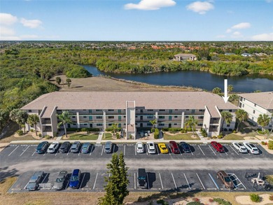 FURNISHED! TOP FLOOR UPDATED 2 BEDROOM, 2 BATH CONDO IN THE on Kingsway Country Club in Florida - for sale on GolfHomes.com, golf home, golf lot