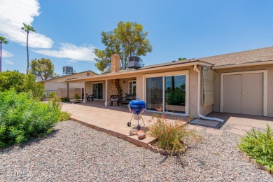 Fabulous home on the 17th hole of the Ahwatukee Country Club on Ahwatukee Country Club in Arizona - for sale on GolfHomes.com, golf home, golf lot