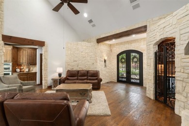 This immaculate, updated waterfront home in the exclusive on Pinnacle Golf and Boat Club in Texas - for sale on GolfHomes.com, golf home, golf lot