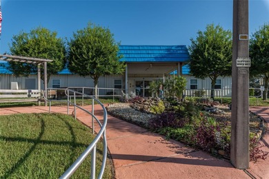 Just Reduced $10,000!!! Don't miss this beautifully cared-for 2 on Brookridge Country Club in Florida - for sale on GolfHomes.com, golf home, golf lot