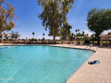 Fabulous home on the 17th hole of the Ahwatukee Country Club on Ahwatukee Country Club in Arizona - for sale on GolfHomes.com, golf home, golf lot