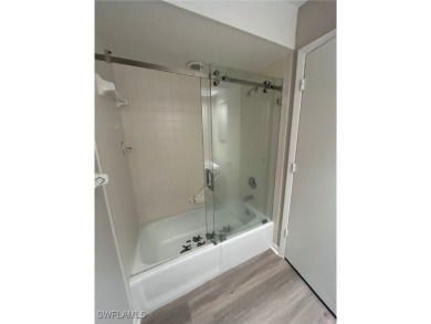 Welcome Home to your beautiful, clean, bright & sunny south Fort on Myerlee Country Club in Florida - for sale on GolfHomes.com, golf home, golf lot