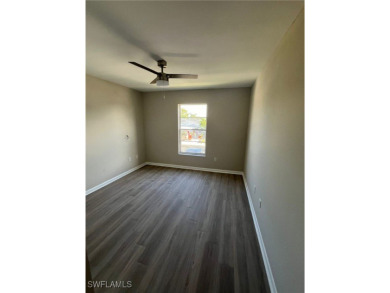 Welcome Home to your beautiful, clean, bright & sunny south Fort on Myerlee Country Club in Florida - for sale on GolfHomes.com, golf home, golf lot