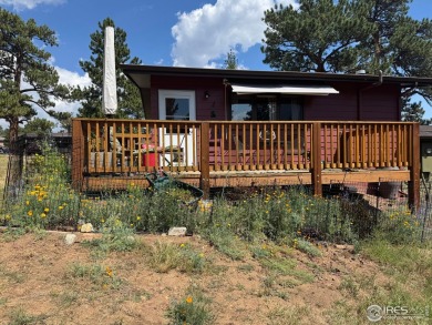 Cabin-Style Condo in Prime Estes Park Location. Enjoy the charm on Estes Park Golf Course in Colorado - for sale on GolfHomes.com, golf home, golf lot