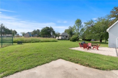 If you've been dreaming of living near the lake with a wide on Holiday Island Executive Golf Course in Arkansas - for sale on GolfHomes.com, golf home, golf lot